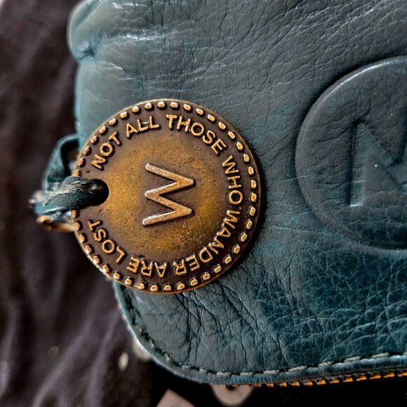 Wanderers Clutch - Picture 3 of 4